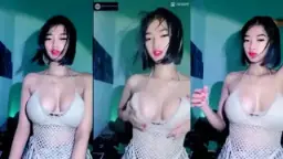 Ngentot Bareng Hilly Pake Lingerie, Live Barbar Bikin Crot!