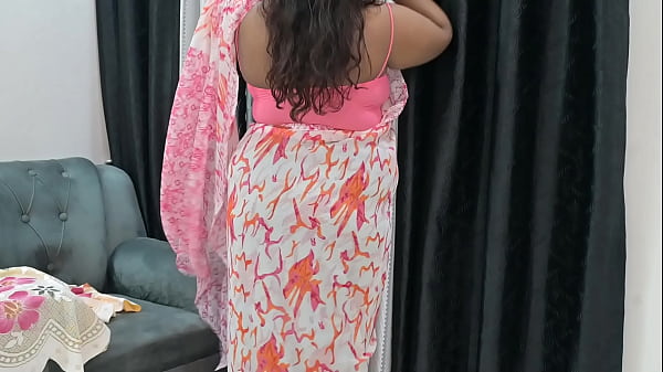 Bhabhi India Montok Banget, Susunya Seksi Bikin Ngiler