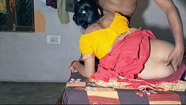 Desi Bhabhi Lagi Digebahin Doggy Style Sama Adik Ipar, Saking Gregetnya Sampe Crot Di Mana-mana