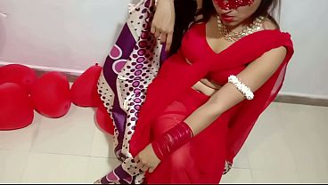 Wanita India Baru Nikah Pake Sari Merah, Rayain Valentine Bareng Suami Desi – Full Xxx Hindi Paling Hot