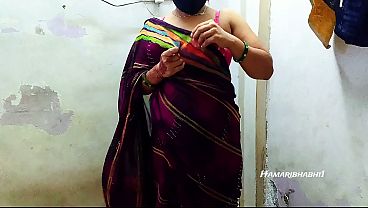 Bhabhiku Lagi Panas, Goyangin Sari Di Ranjang.