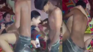 Video Mesum Desi, Kakak-adik Tiri Ngewe Pakai Minyak Kelapa, Bikin Makin Basah Dan Panas.