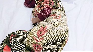 Gue Kencengin Mertua Sambil Kira Itu Istri Gue Sendiri, Ngewe Gelap Yang Bikin Malu.